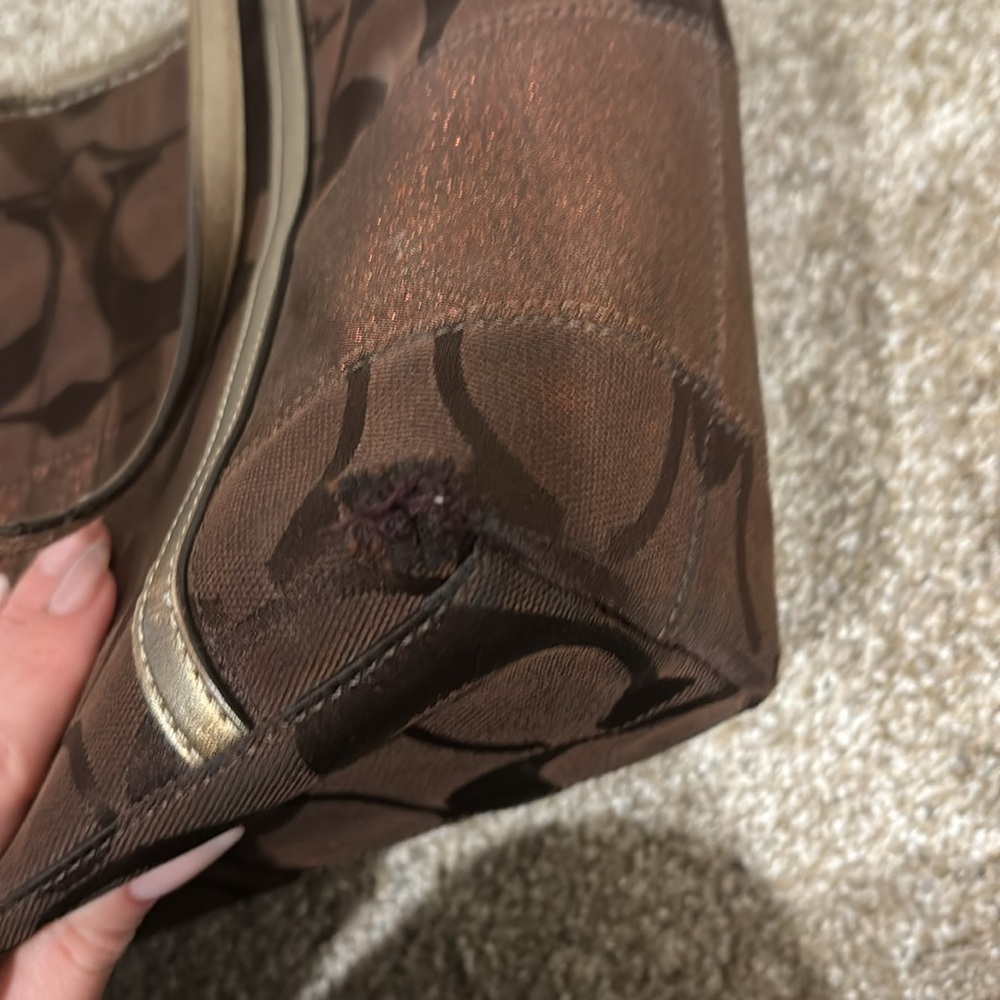 Coach Tote - Picture 5 of 9